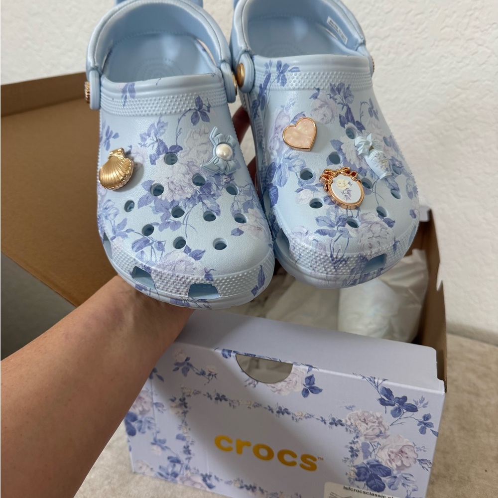 NWT LoveShackFancy x Crocs Blue Classic Clog, Women’s Size 9